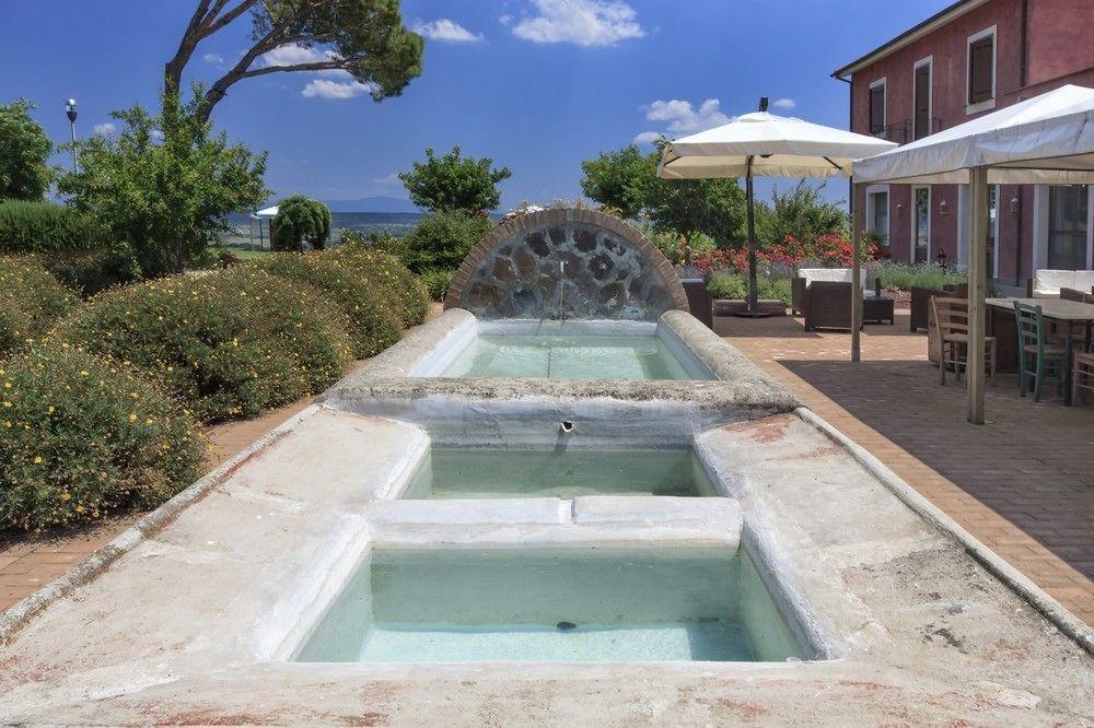 Locanda Rossovino Montebello Buitenkant foto
