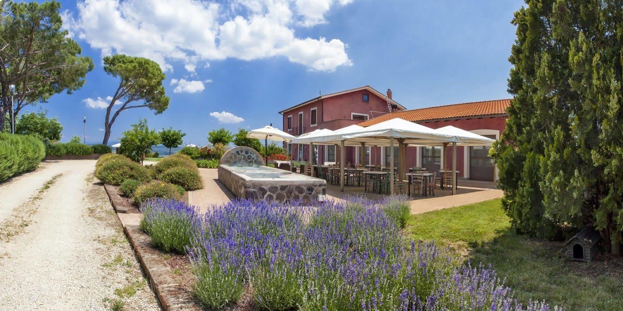 Locanda Rossovino Montebello Buitenkant foto